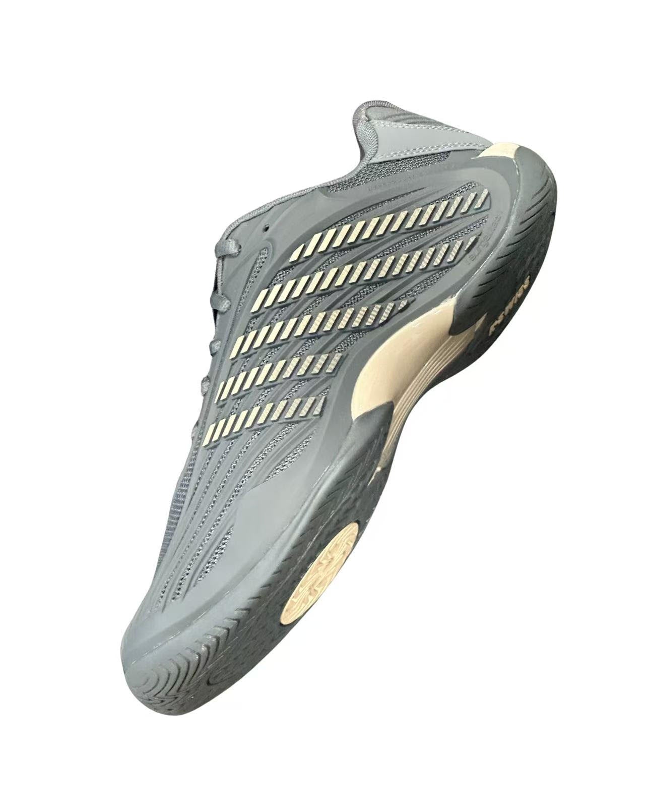 K-Swiss Men's Hypercourt Express 3 Shoes | www.pickleballsuperstore.CA